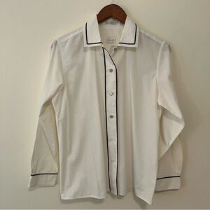 VTG Women’s Foxcroft White Buttondown Sz. 8 Pearl Buttons Black Ribbon Preppy